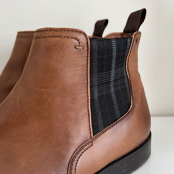 Florsheim Men's Beat Plain Toe Gore Chelsea Boots Size 8 Cognac Brown Leather - Picture 11 of 13